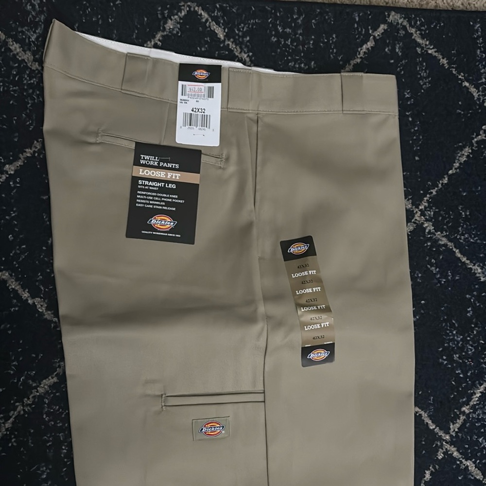 Dickies Double Knee Loose Fit khakis
